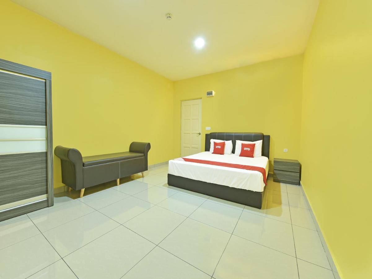 Oyo 90722 D'Puncak Hotel Cameron Highlands Exterior foto